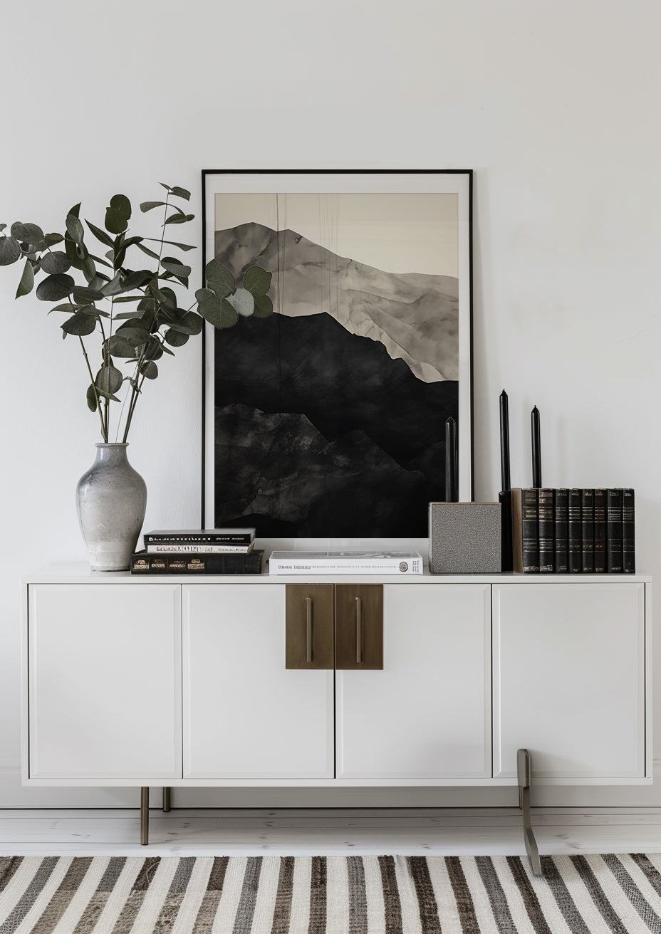 Black&White Mountains